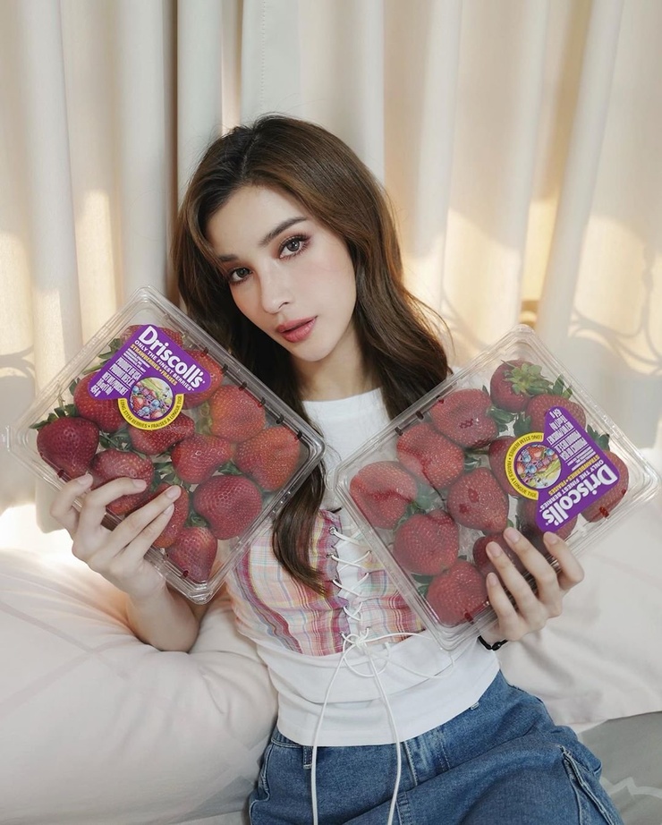 Wannarot Sonthichai Wannarot Sonthichai