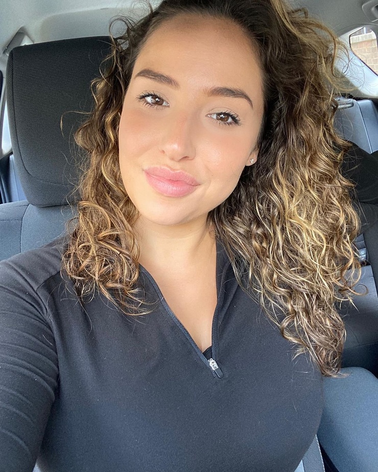 Jada Sezer