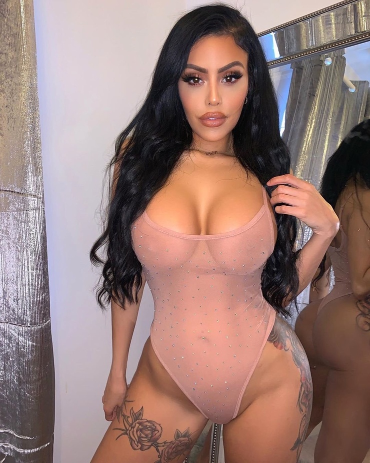 Chloe Saxon Chloe Saxon