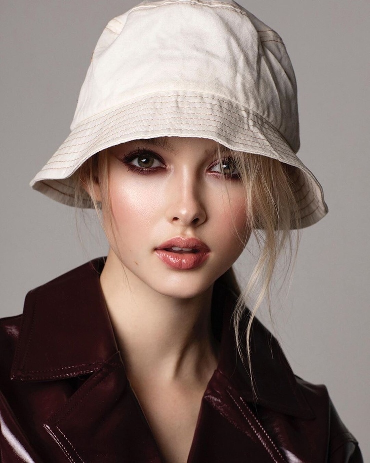 Chloé Margaux Avenaim Chloé Margaux Avenaim