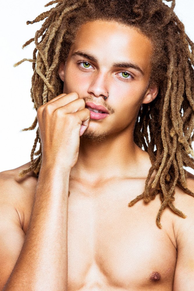 Dee Clay