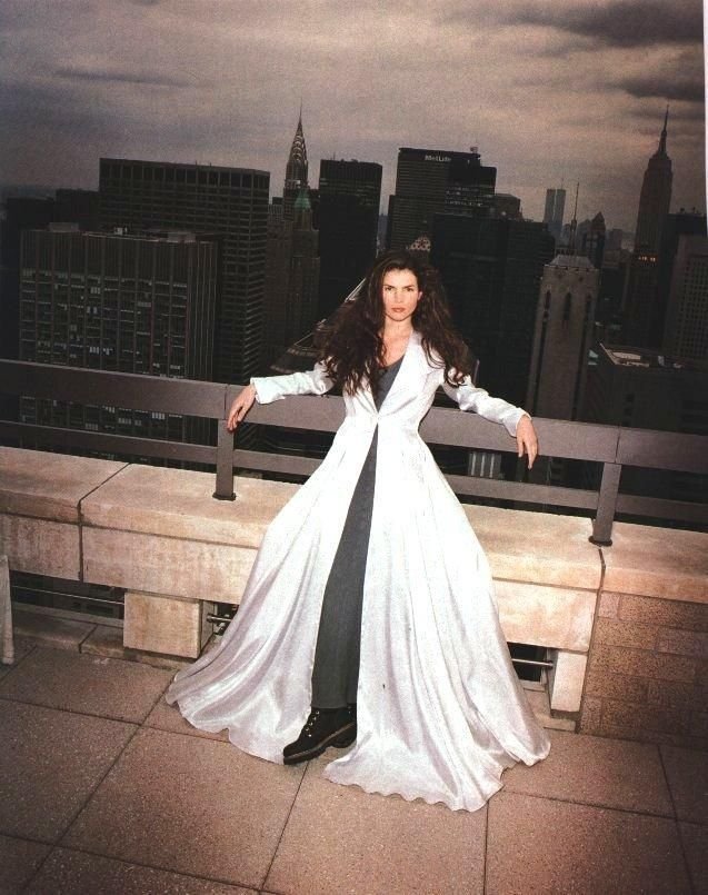 Julia Ormond