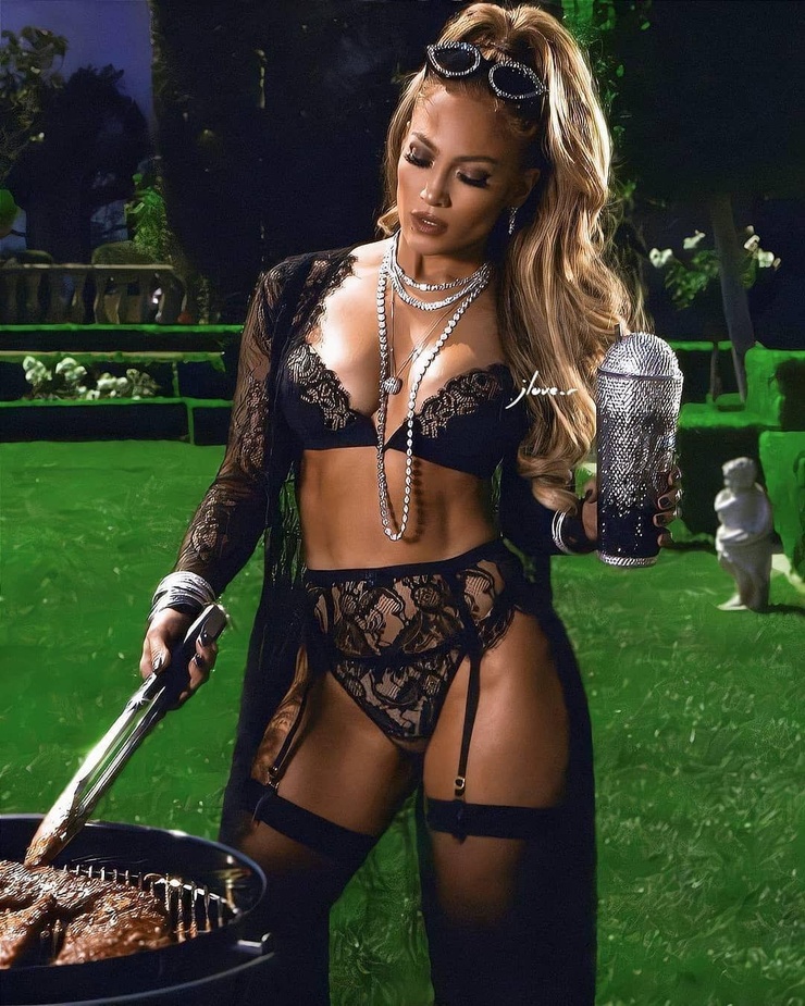 Jennifer Lopez