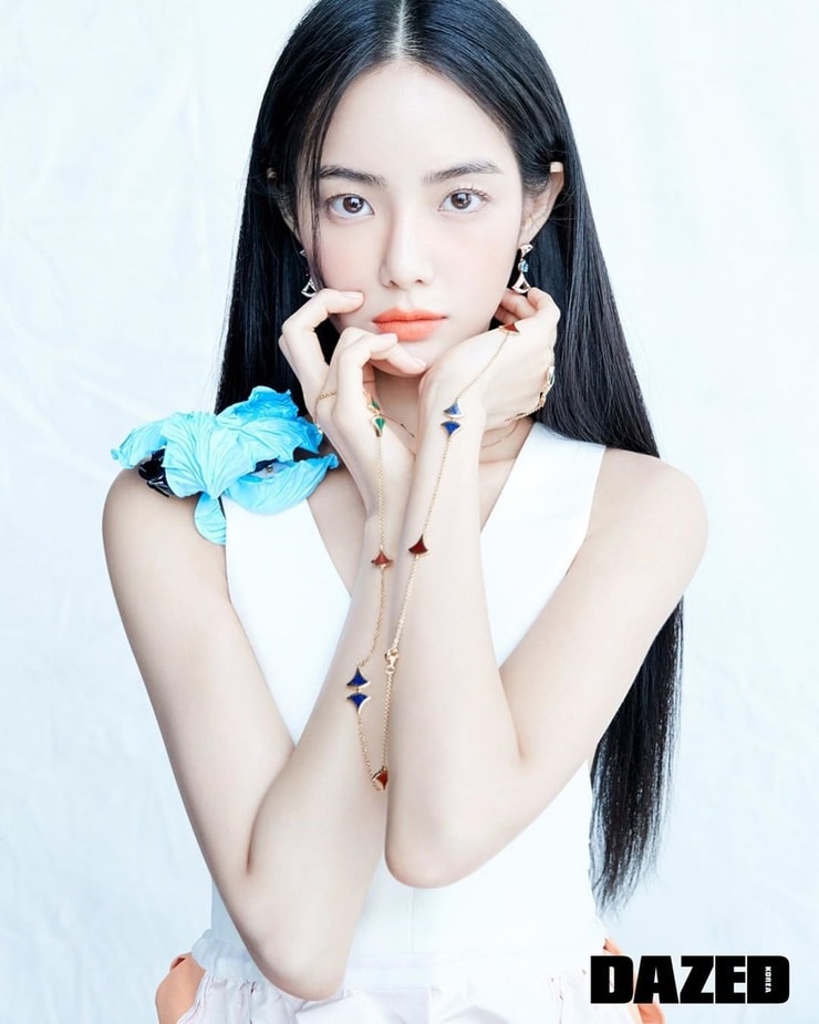Suzu Hong Suzu Hong