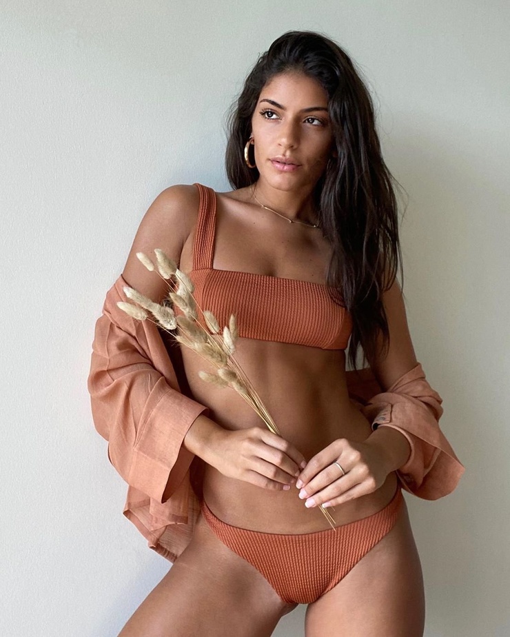 Manuela Alvarez Hernandez