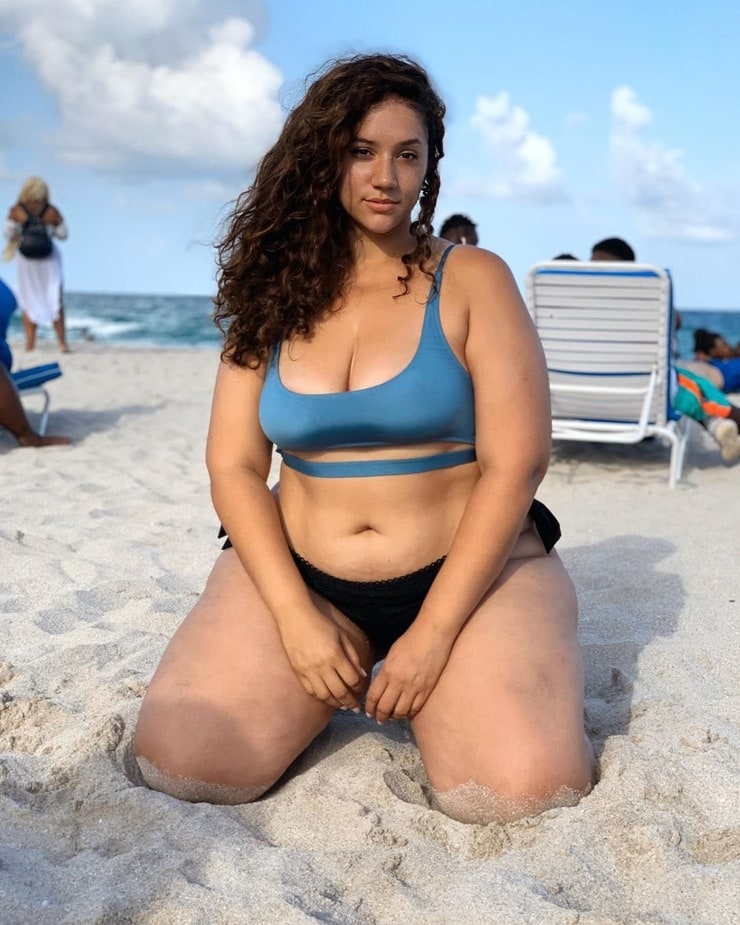 Erica Lauren (Plus Size Model)