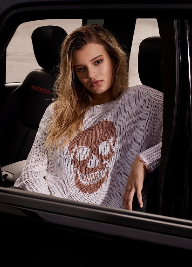 Cayley Lane King