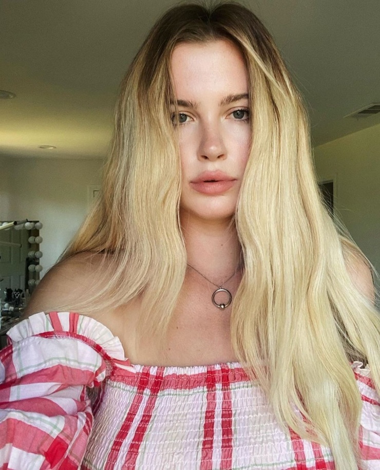 Ireland Baldwin