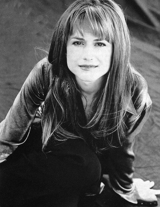 Holly Hunter