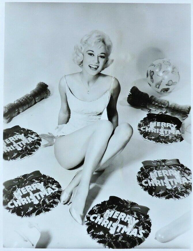 Carole Lesley Carole Lesley