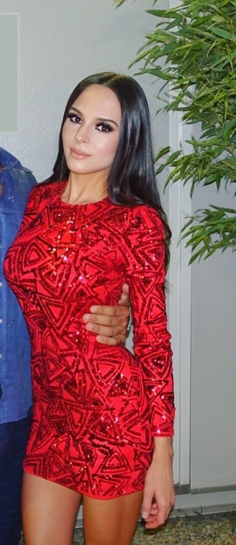 Lola Astanova