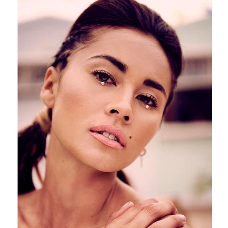 Ana Tanaka (Model)