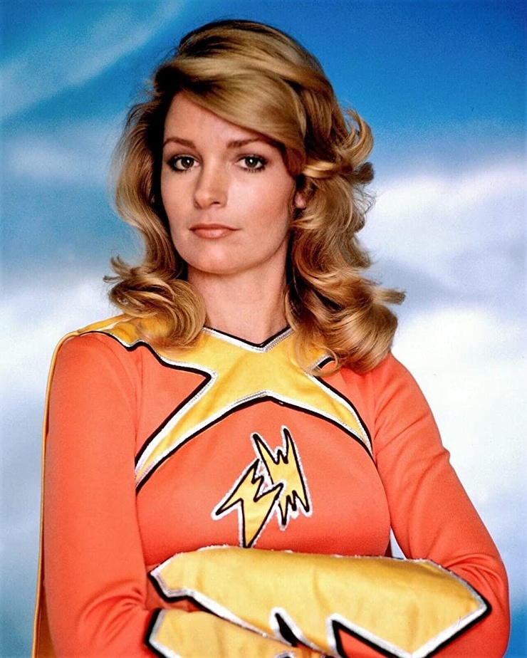 Electra Woman and Dyna Girl