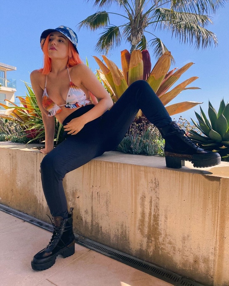 Ava Max