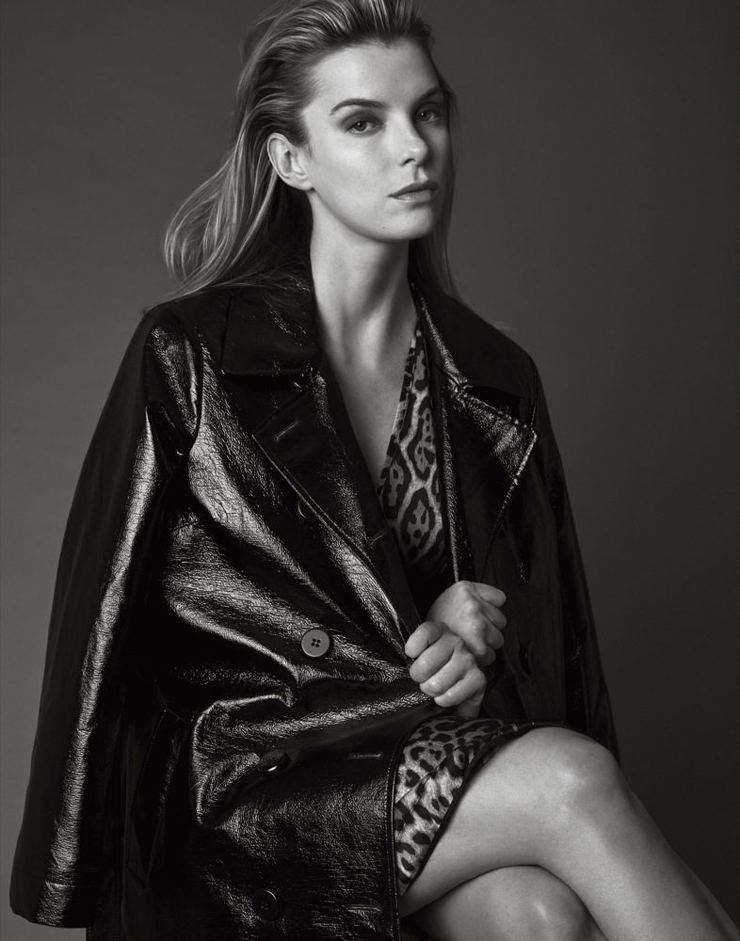 Betty Gilpin Betty Gilpin