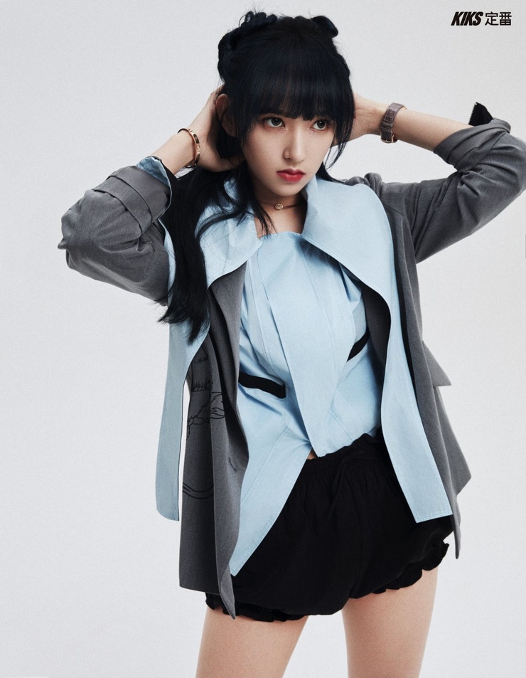 Cheng Xiao (็จ็) Cheng Xiao (็จ็)
