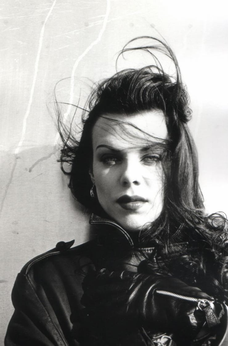 Debi Mazar