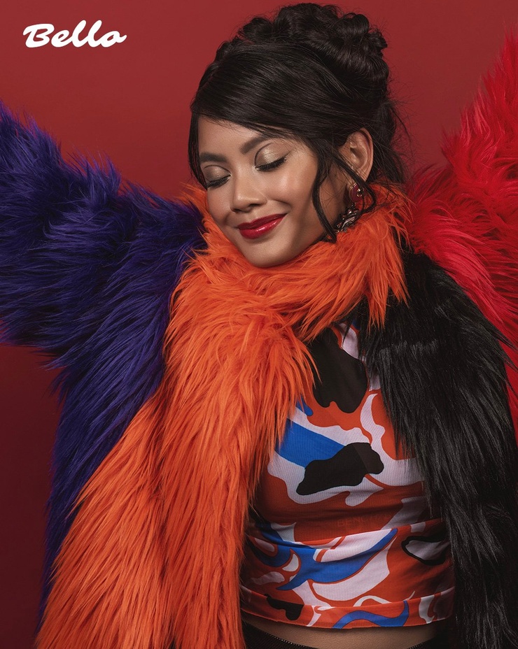 Ylona Garcia
