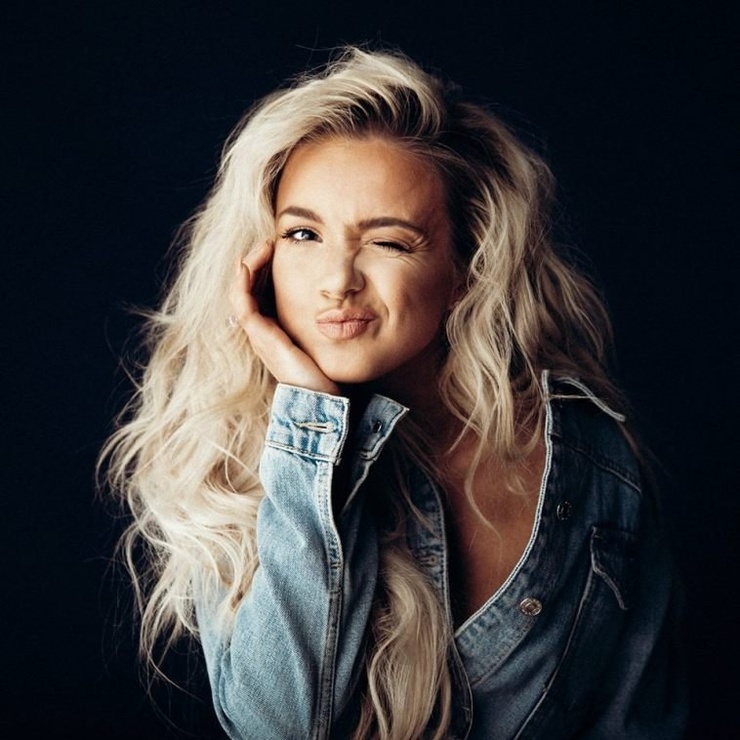 Samantha Harvey