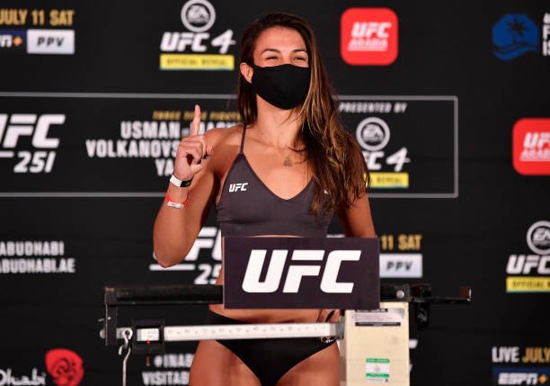 Amanda Ribas