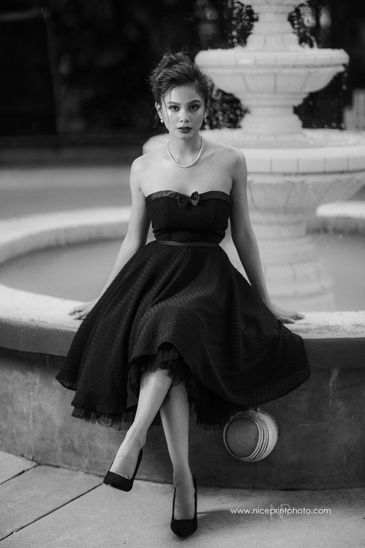 Ylona Garcia