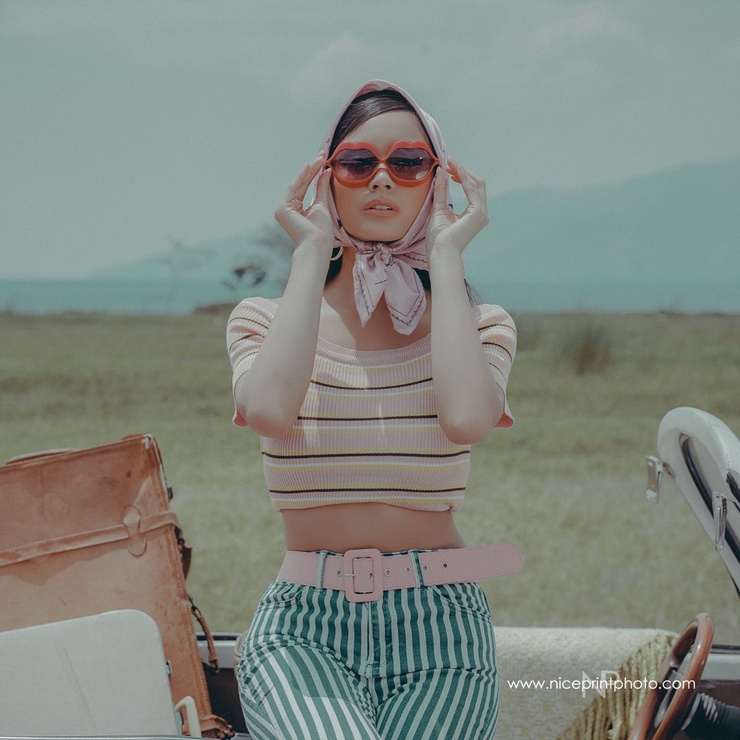 Ylona Garcia