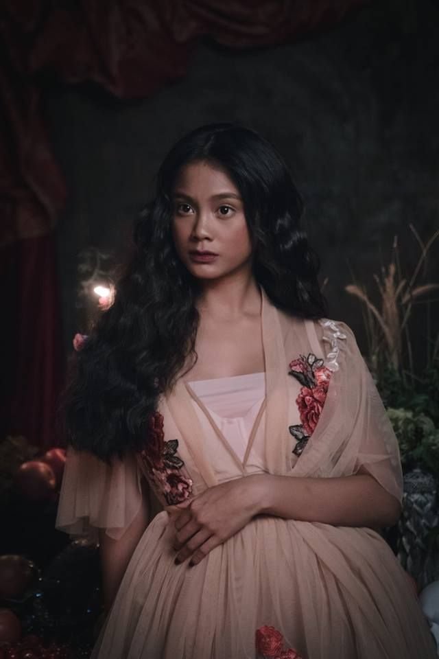 Ylona Garcia