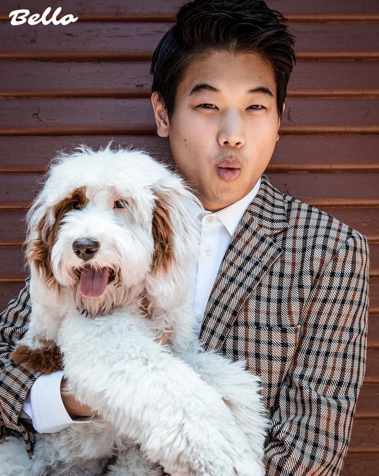 Ki Hong Lee