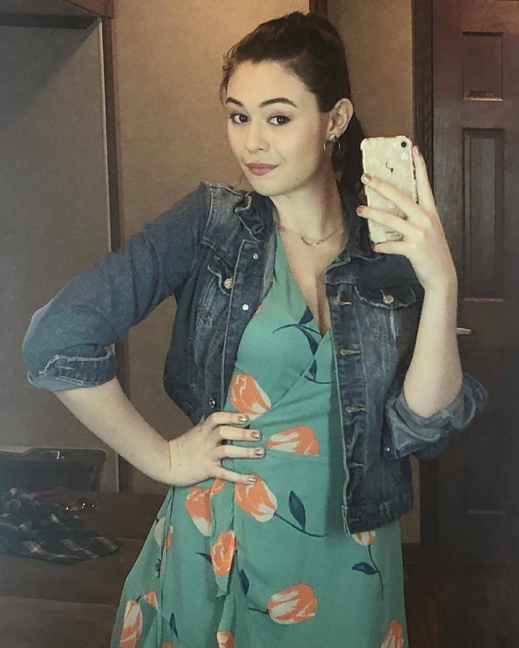 Nicole Amber Maines
