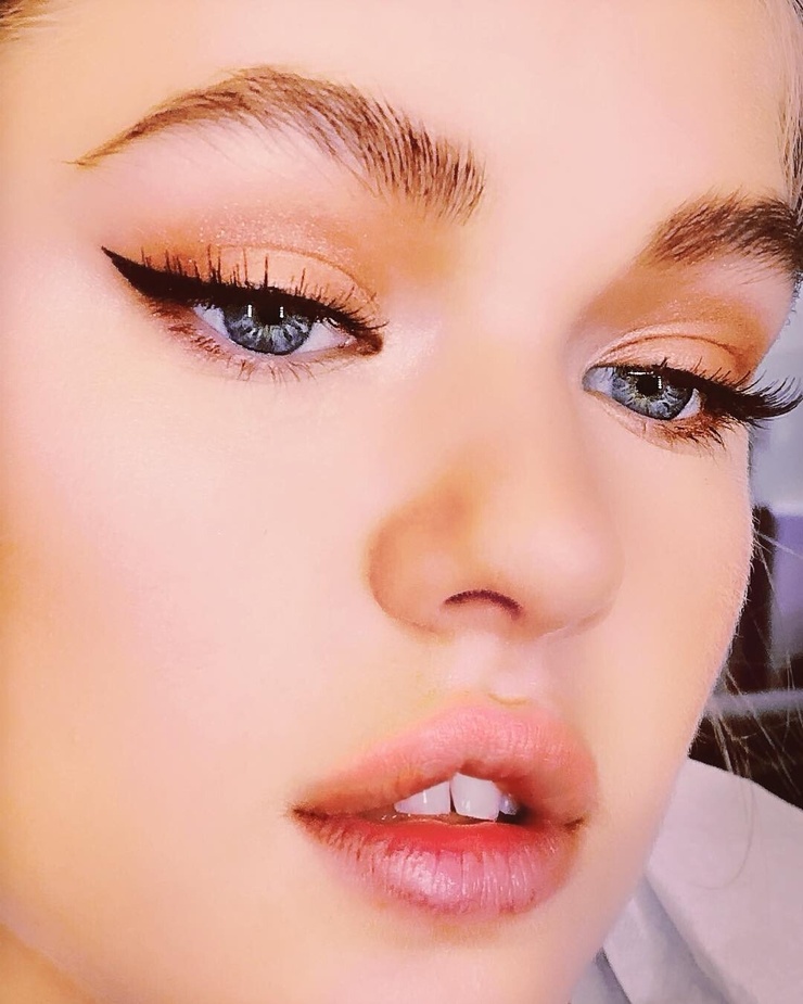 Alina Timofeeva Alina Timofeeva