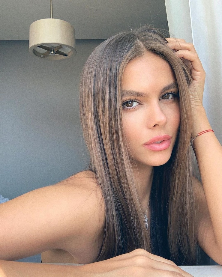 Picture Of Viki Odintcova