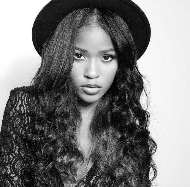 Simone Battle