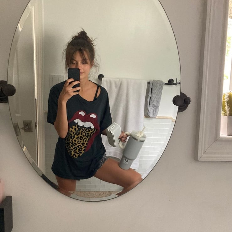 Chloe East Chloe East