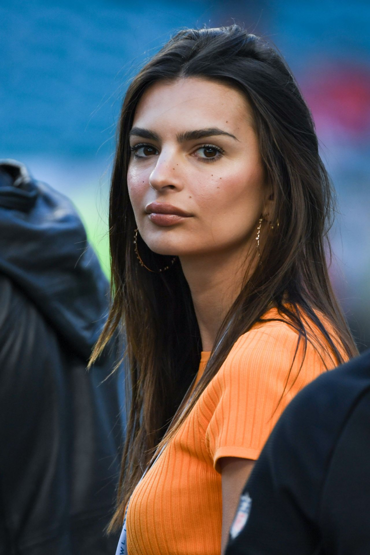 Emily Ratajkowski