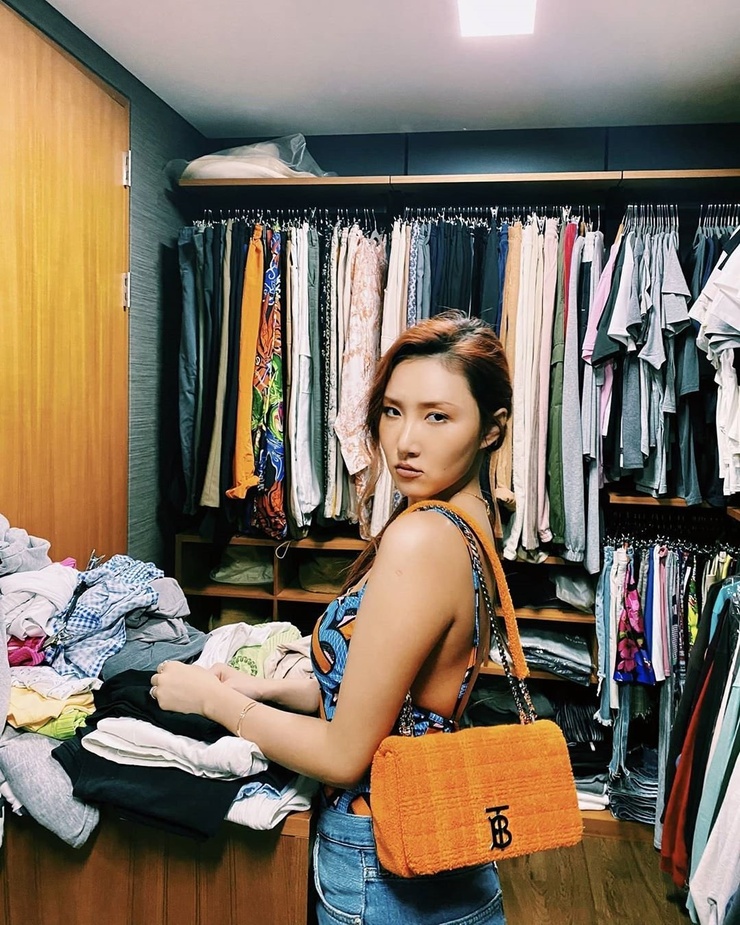 Hwasa Hwasa