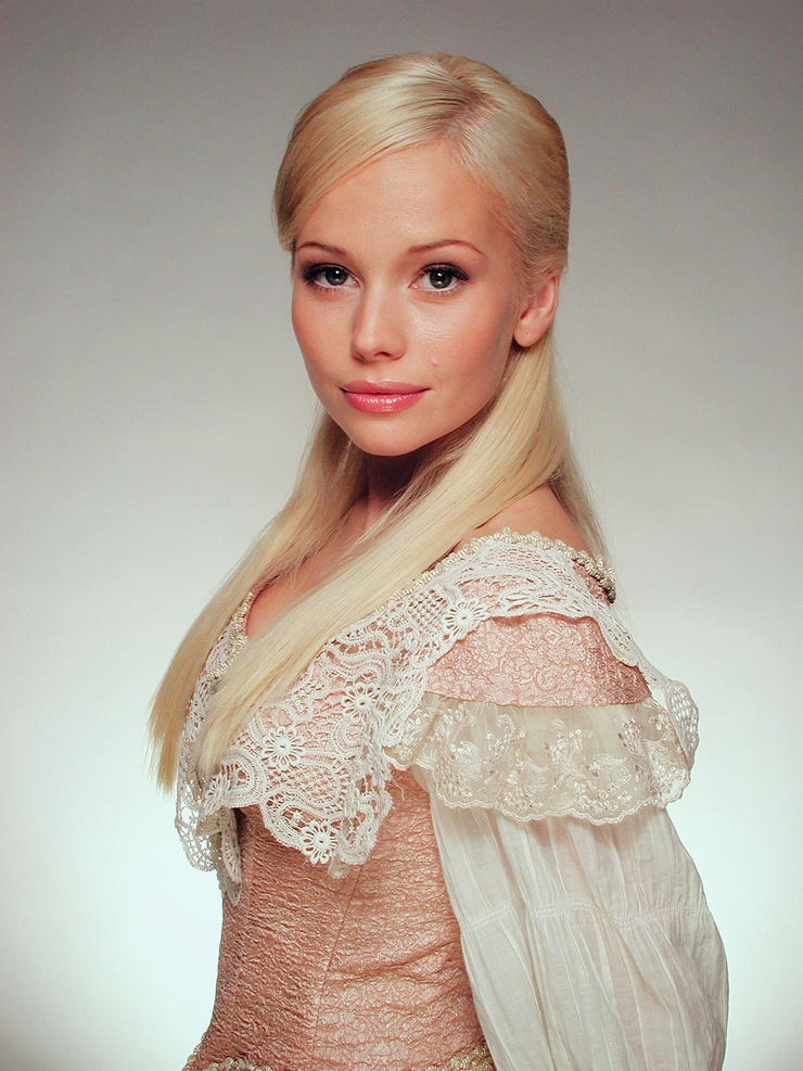 Elena Koricova Elena Koricova