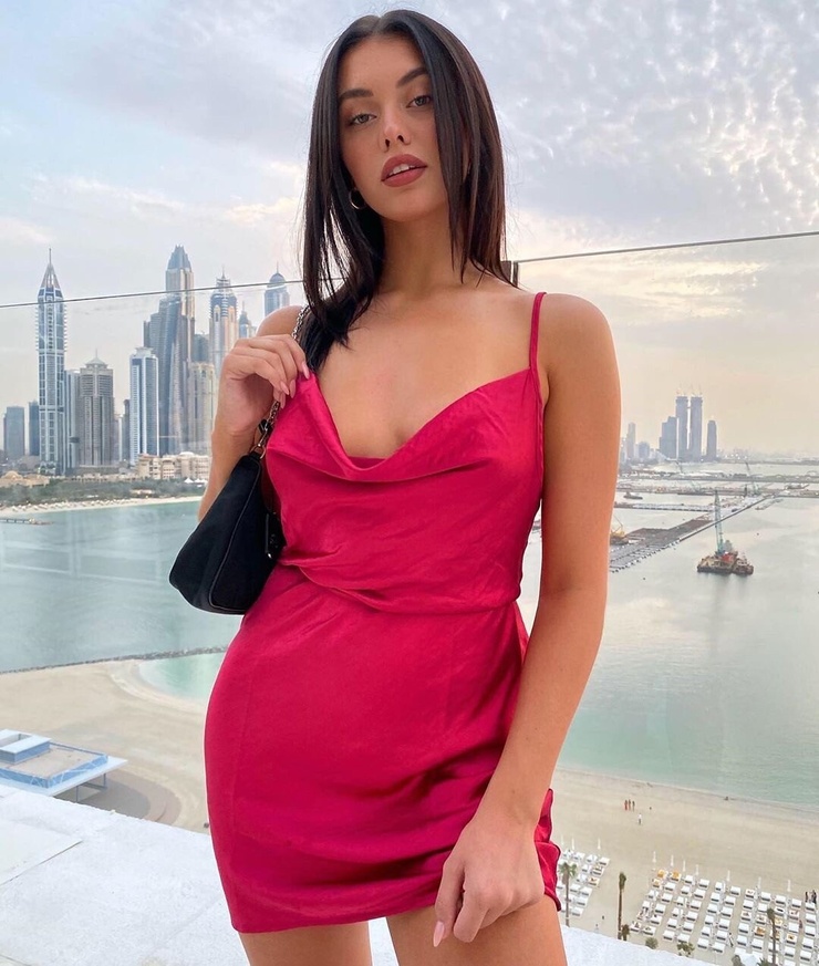 Millie Hannah Millie Hannah