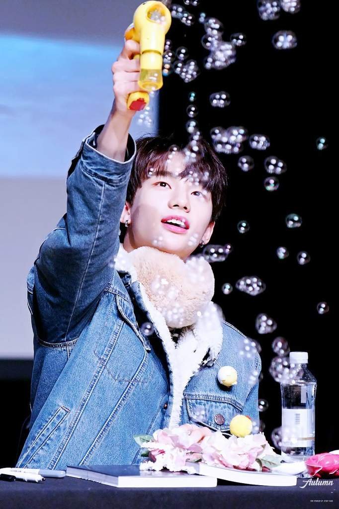 Hyun-Jin Hwang