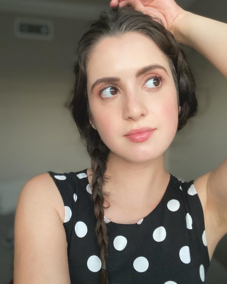 Laura Marano