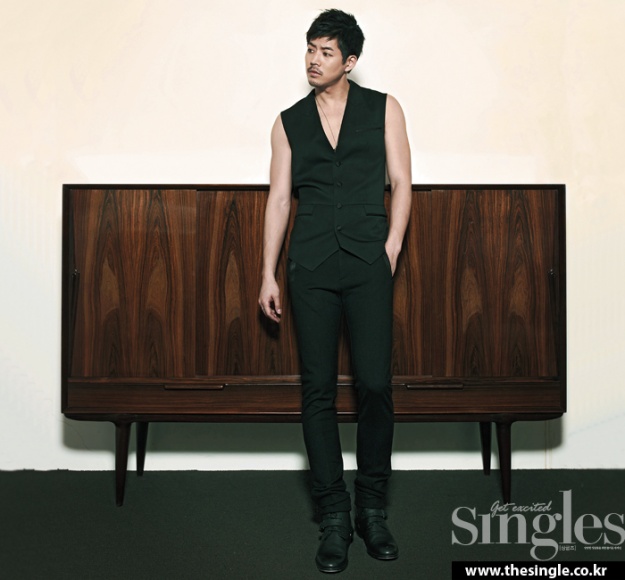 Sang-Yoon Lee