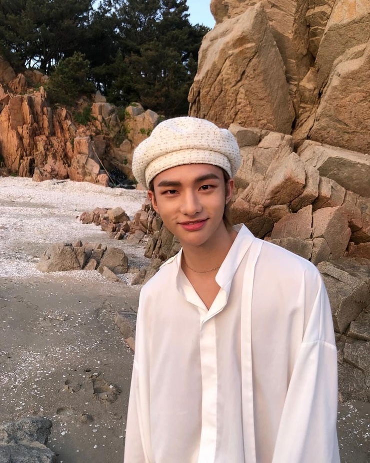 Hyun-Jin Hwang