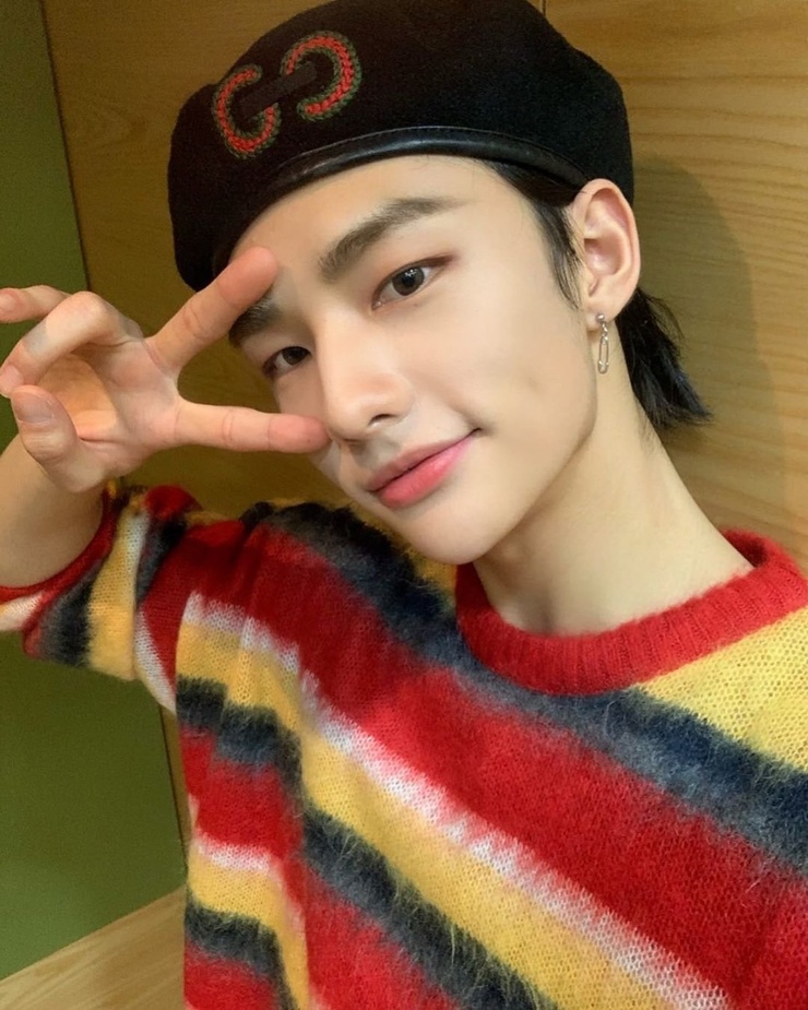 Hyun-Jin Hwang Hyun-Jin Hwang