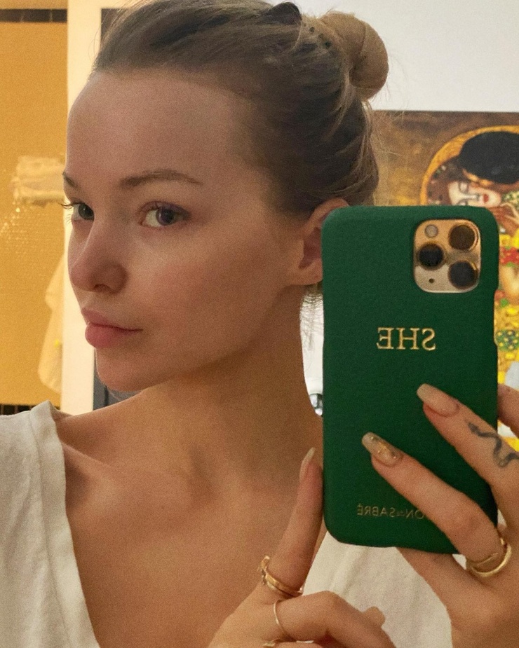 Dove Cameron