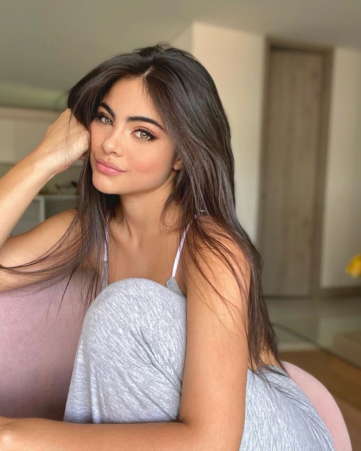 Sara Orrego Sara Orrego