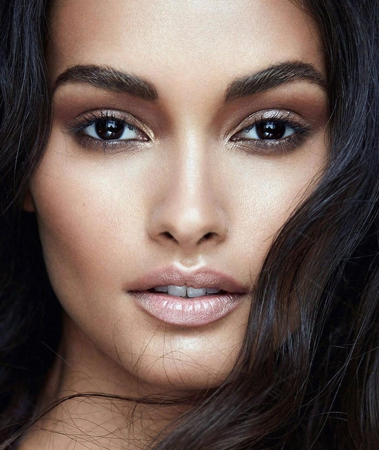 Gizele Oliveira Gizele Oliveira