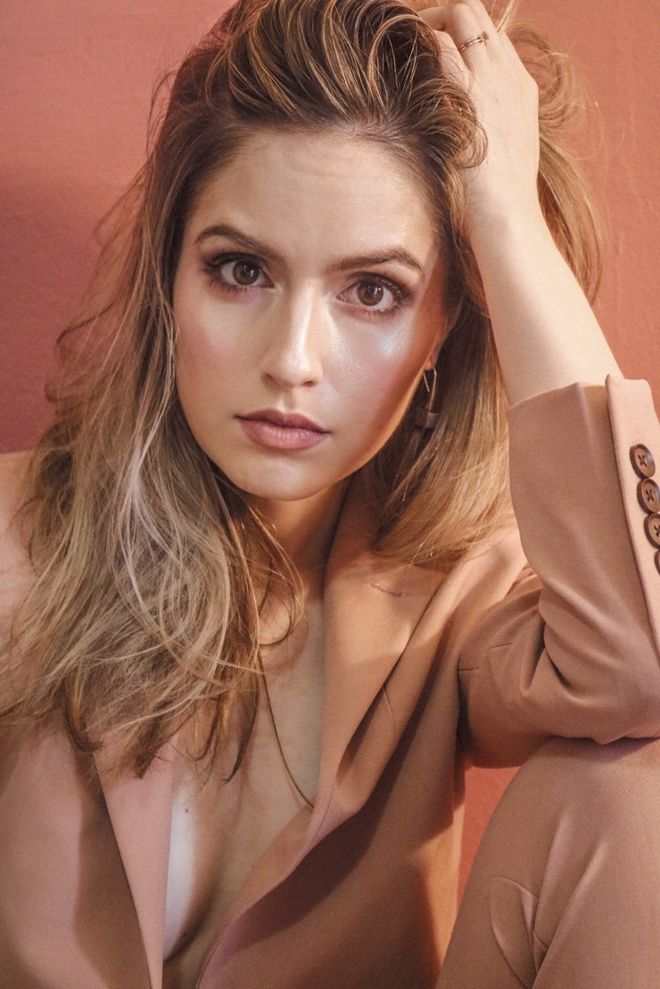 Asta Paredes Asta Paredes