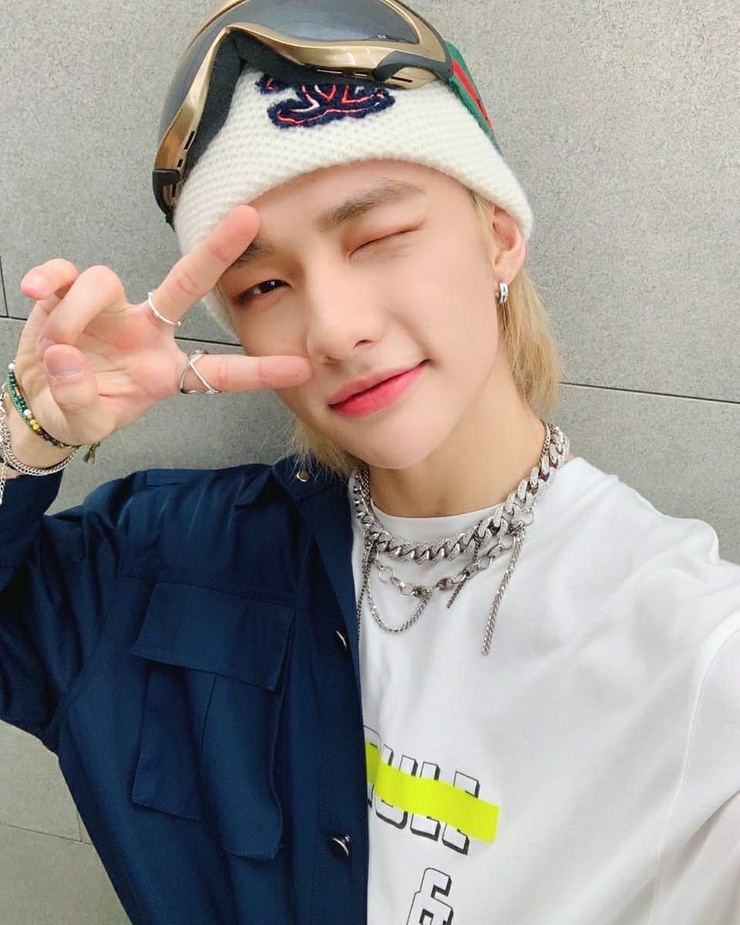 Hyun-Jin Hwang Hyun-Jin Hwang