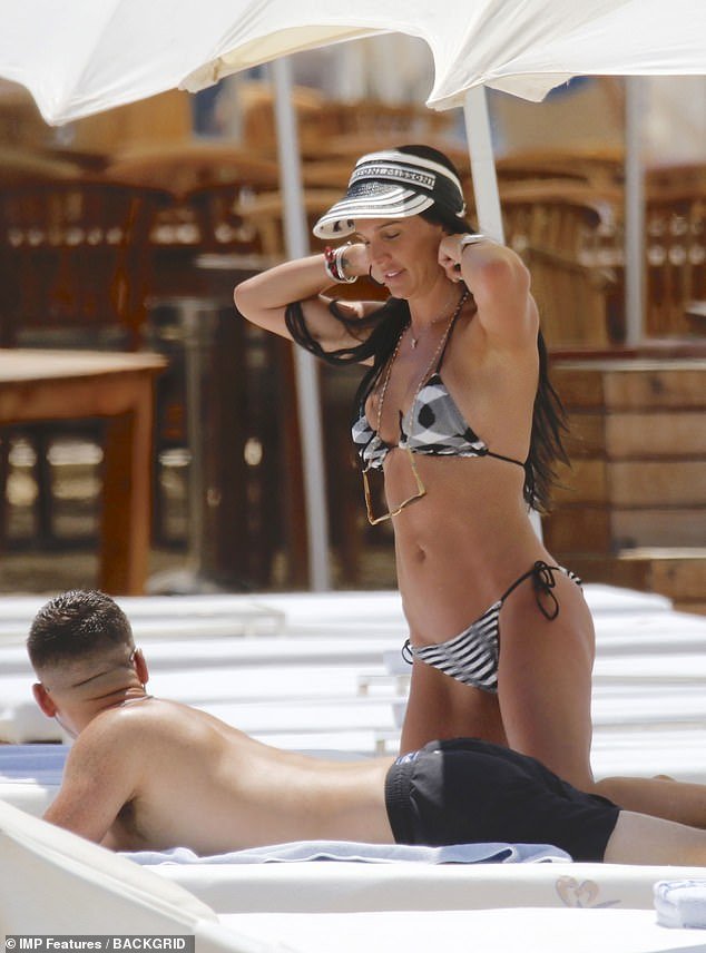 Danielle Lloyd Danielle Lloyd