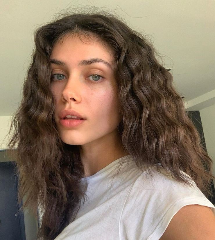 Vika Bronova