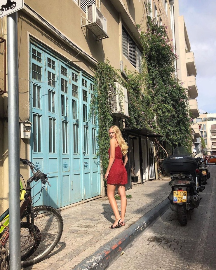 Danika Yarosh Danika Yarosh
